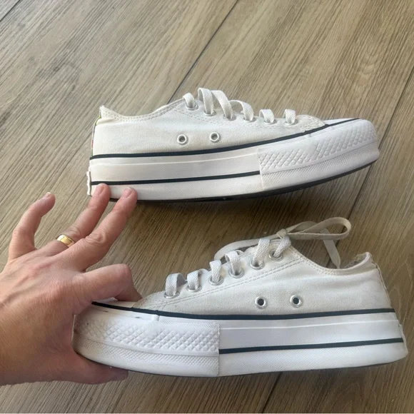 Converse Cream Canvas Platform Sneakers with Floral Back - Picture 3 of 5